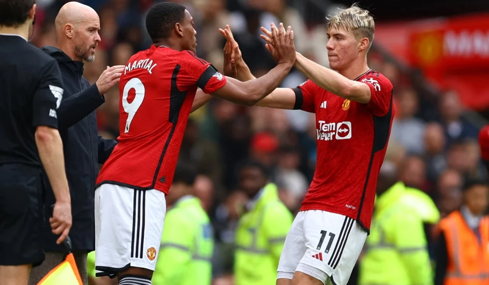 van-hoa-khong-the-chap-nhan-o-man-united-va-noi-dau-hojlund (2).jpg