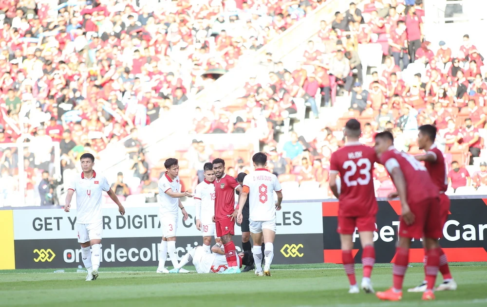 indonesia-khieu-chien-doi-tuyen-viet-nam-o-aff-cup (3).jpg