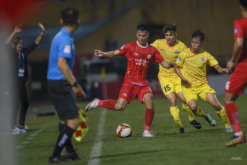 vi-sao-doi-bong-cua-bau-duc-khong-the-rot-hang (4).jpg