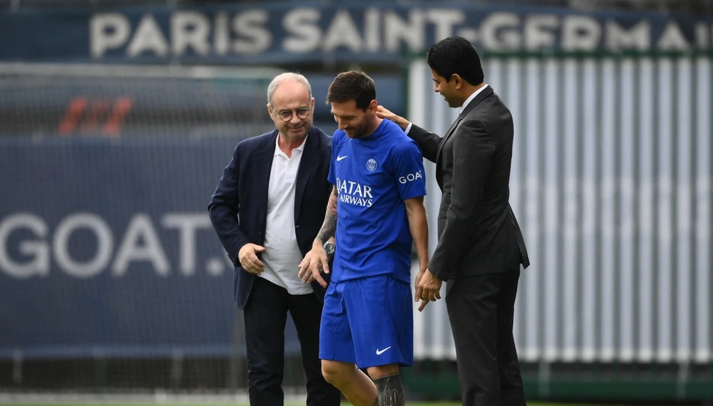 ban-than-pique-khong-chuc-mung-messi-va-noi-buon-cua-nha-vo-dich-the-gioi (2).jpg