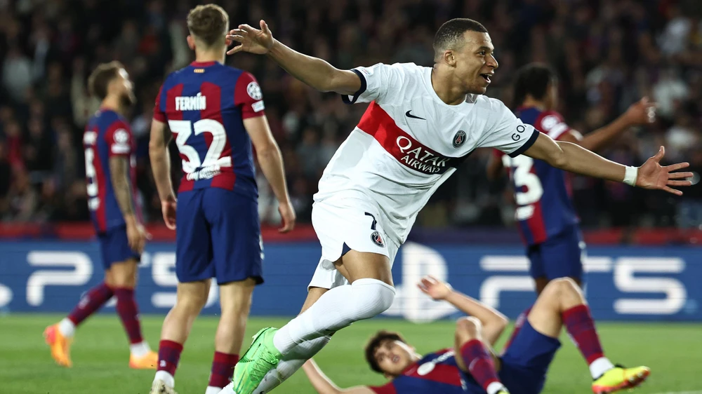 mbappe-gay-thu-chuoc-oan-voi-psg-va-barca (2).jpg