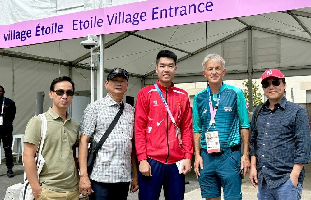 chuyen-ve-vdv-cam-co-cua-doan-the-thao-vn-tai-le-khai-mac-olympic-paris (3).jpg