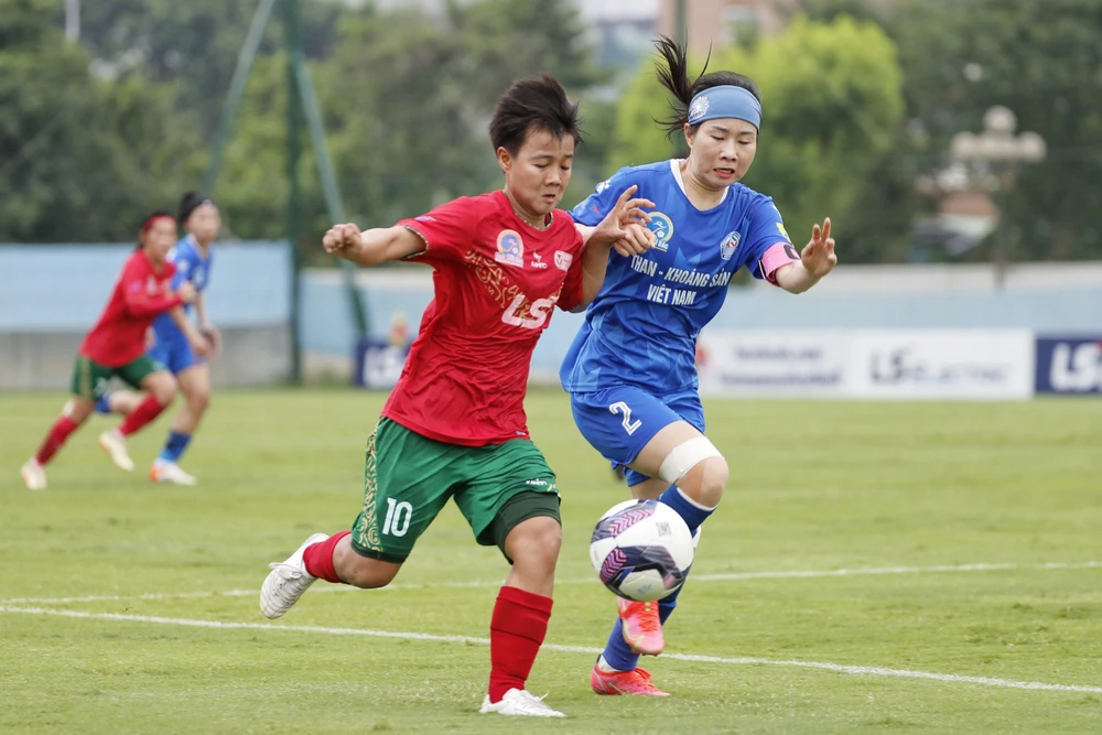 nu-tuong-kim-chi-nhung-ly-tra-sua-va-chuc-vo-dich-thu-13-cua-tuyen-nu-tp-hcm (5).jpg