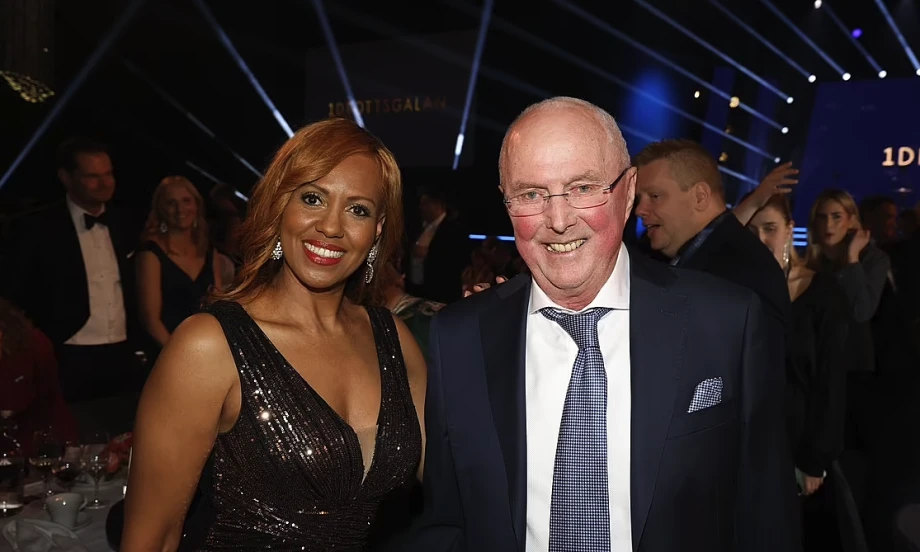 soc-hlv-doi-tuyen-anh-ung-thu-giai-doan-cuoi-bat-mi-ve-nhung-nguoi-tinh (1).png