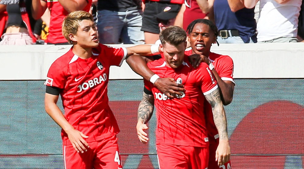 clb-bayern-munich-se-thang-lon-freiburg (1).jpg