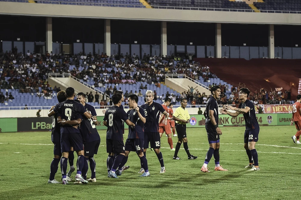 thai-lan-indonesia-len-tuyen-viet-nam-xuong-hang-fifa (2).jpg