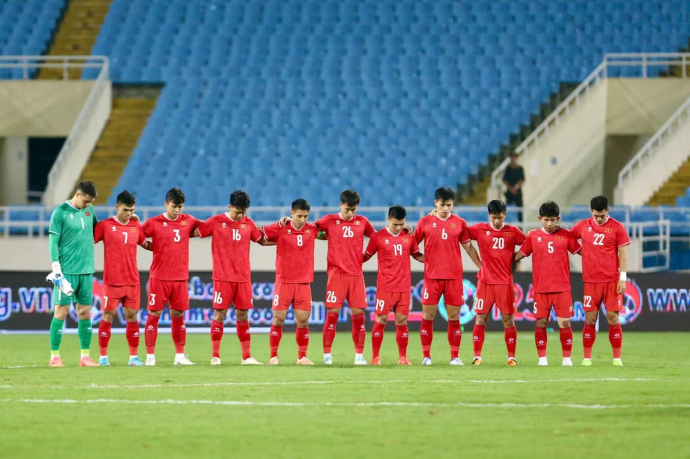 tam-long-cua-lang-bong-viet-nam-huong-ve-ba-con-mien-bac-yeu-thuong (5).jpg