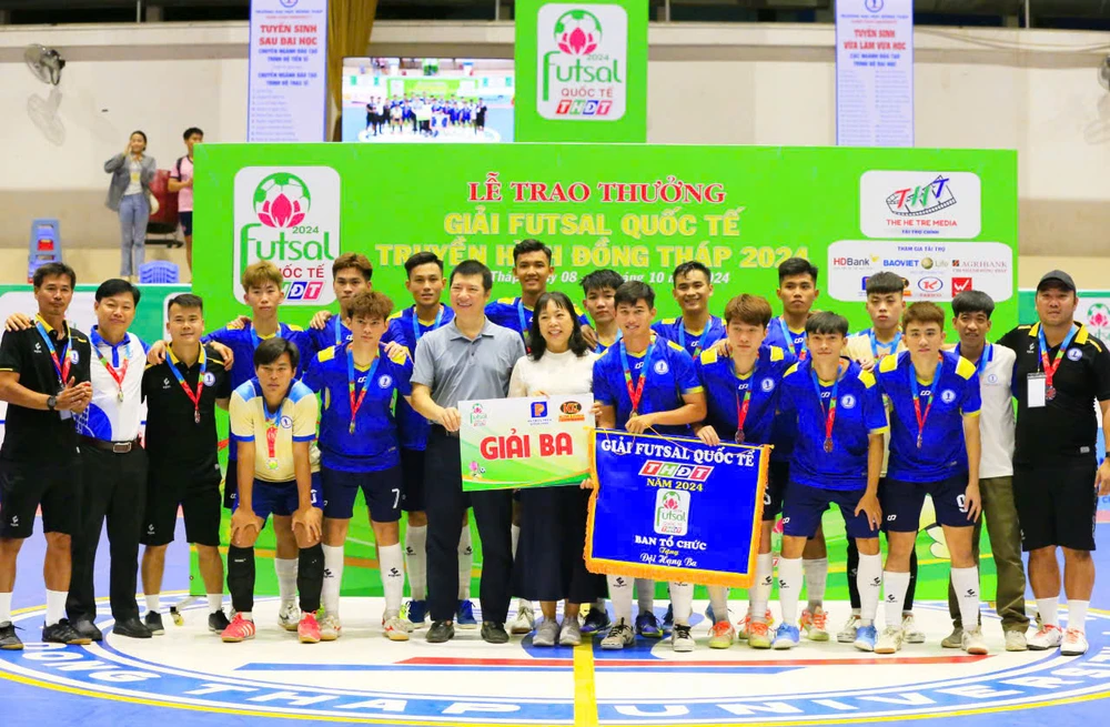 thai-son-nam-vo-dich-sau-cuoc-duoi-bat-nghet-tho (1).jpg