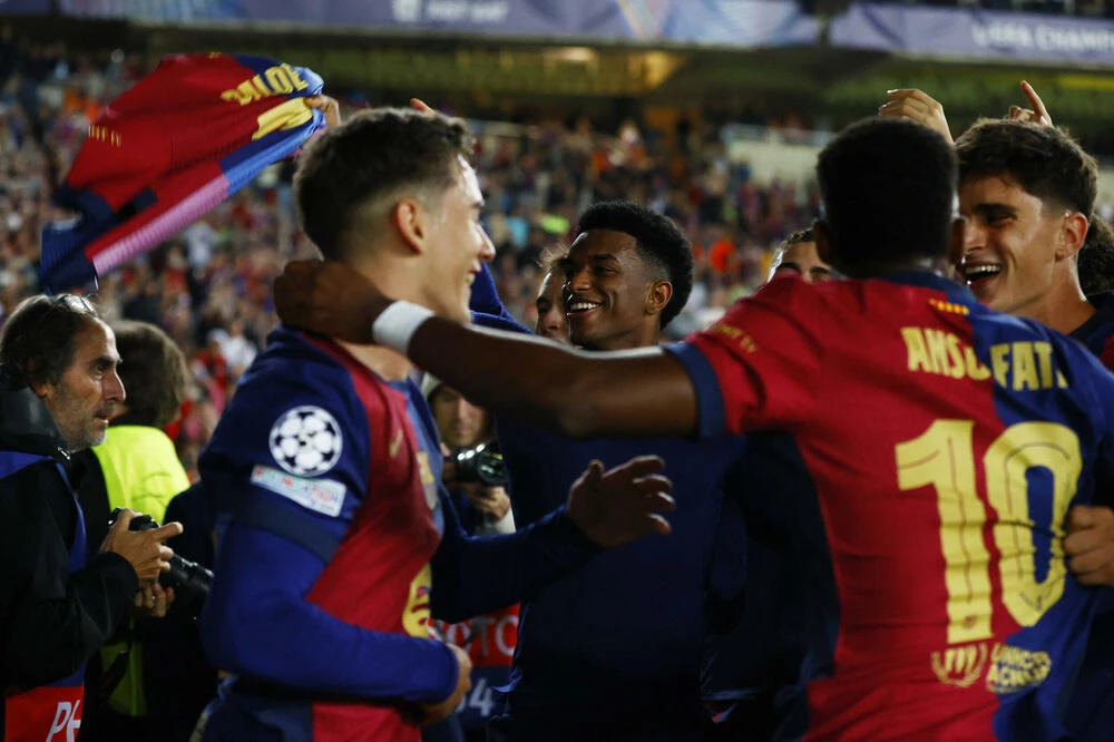 barca-rafinha-va-man-tra-thu-ngot-ngao-bayer-munich (1).jpg