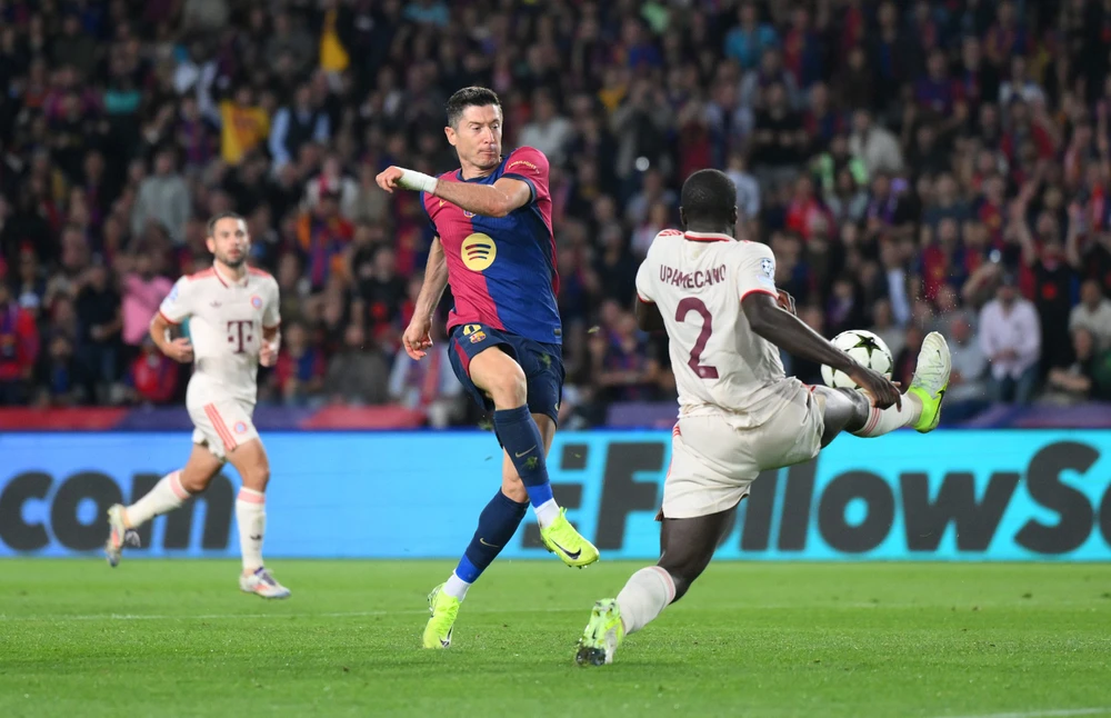 barca-rafinha-va-man-tra-thu-ngot-ngao-bayer-munich (6).jpg