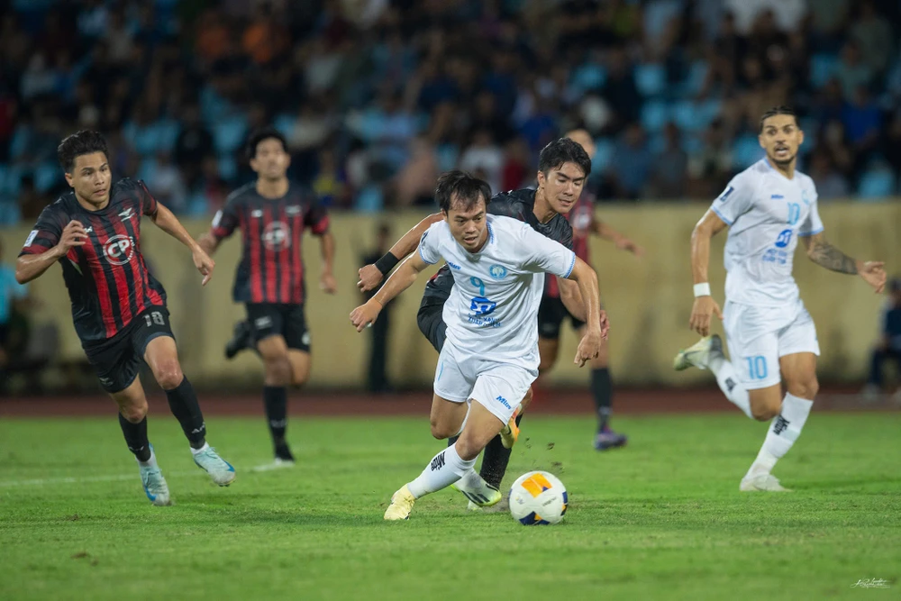 ha-gia-lai-khong-co-cua-vo-dich-v-league (2).jpg