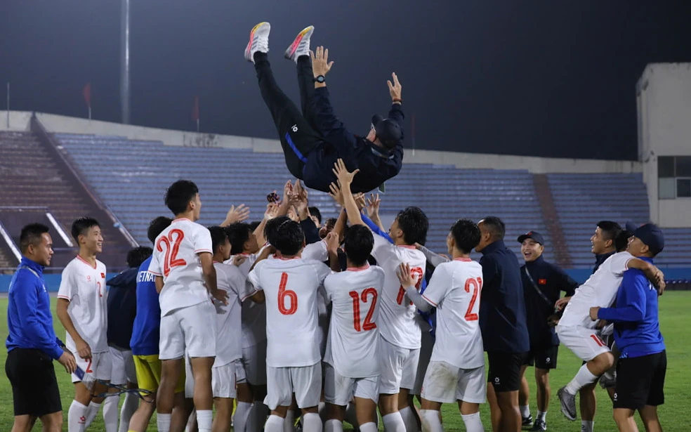 viet-nam-co-the-dung-do-thai-lan-va-indonesia-o-giai-chau-a (3).jpg