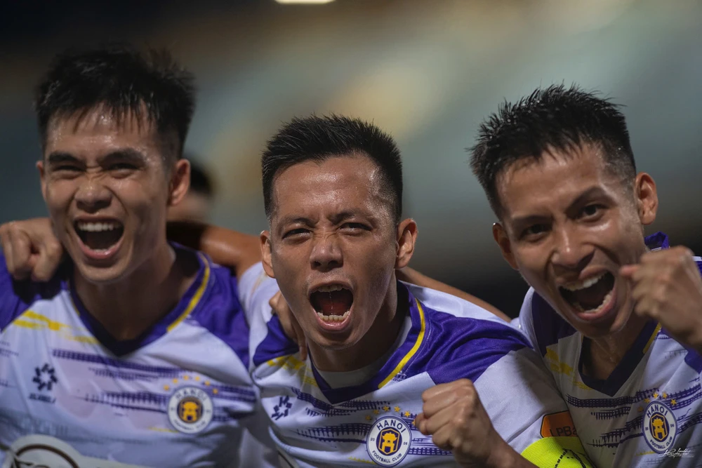 ha-gia-lai-dai-chien-o-pho-nui (1).jpg