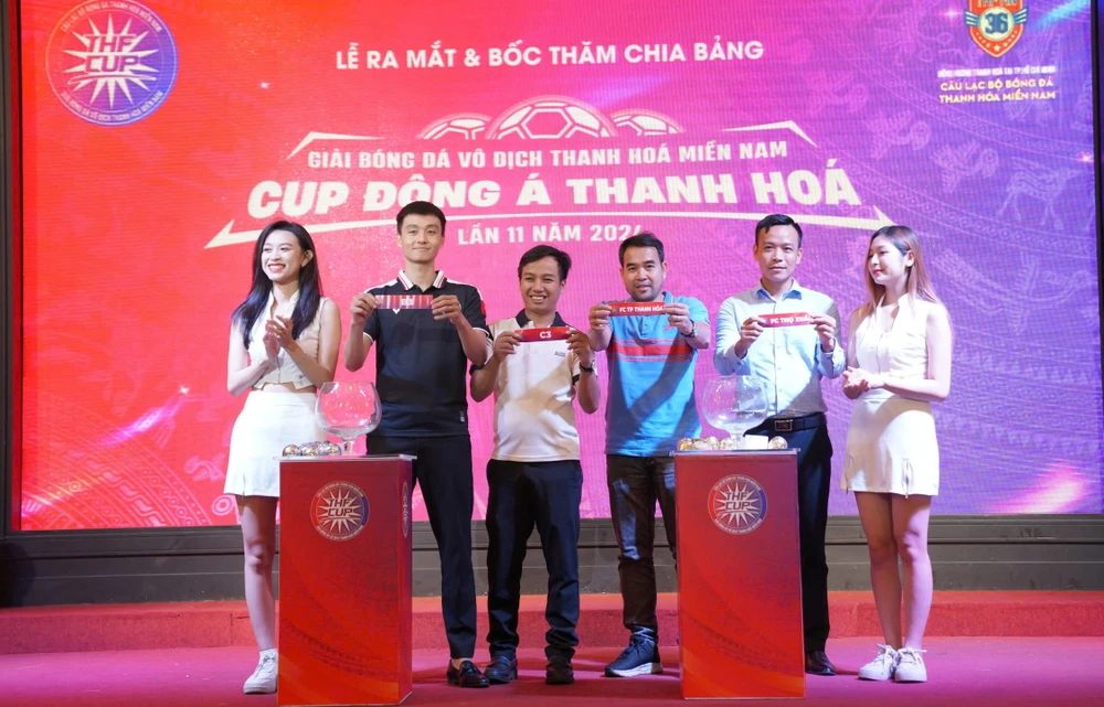 cuoc-choi-lon-bong-da-cua-nguoi-xu-thanh (2).jpg