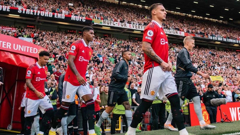 arsenal-va-nhiem-vu-lat-nguoc-the-co-hoc-hoi-clb-man-united (3).jpg