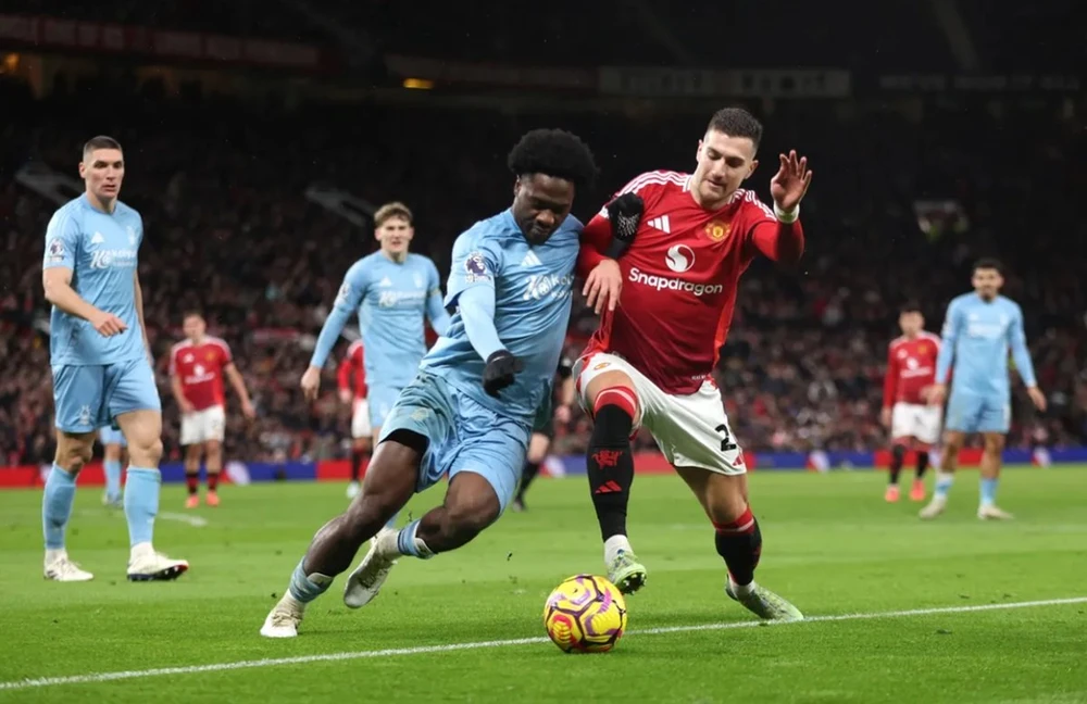 sai-lam-cua-onana-va-yeu-huyet-cua-clb-man-united (2).jpg