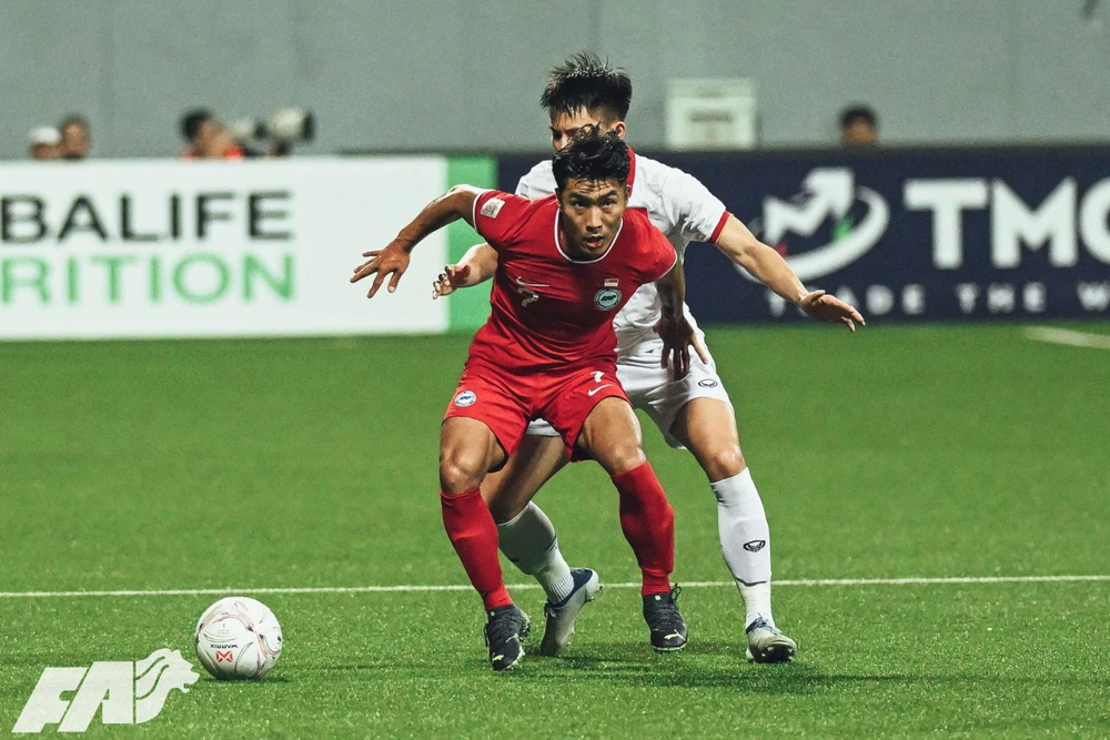 doi-tuyen-singapore-that-vong-du-thang-campuchia (5).jpg