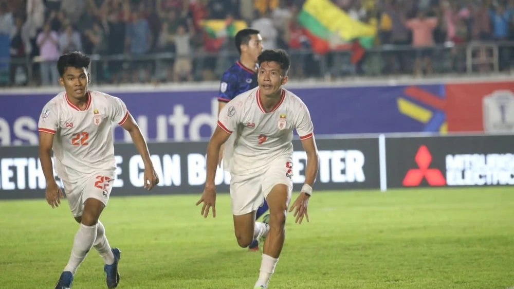 indonesia-buoc-phai-thang-tuyen-viet-nam-rong-cua-di-tiep (4).jpg