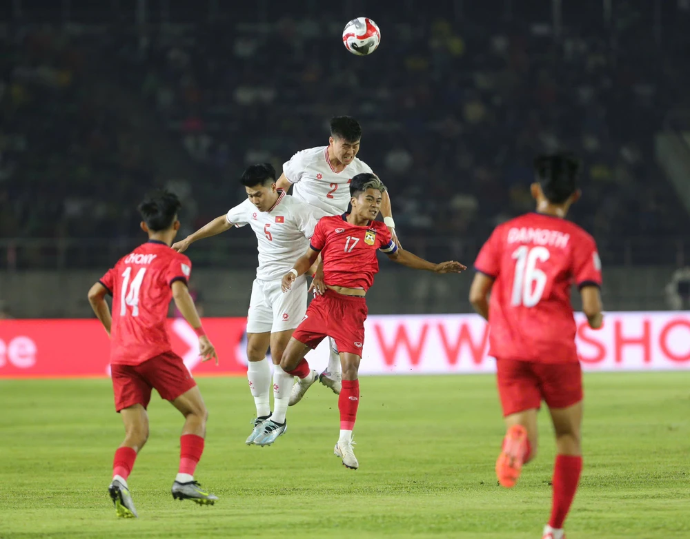 hlv-kim-sang-sik-tuyen-chien-thai-lan (2).jpg