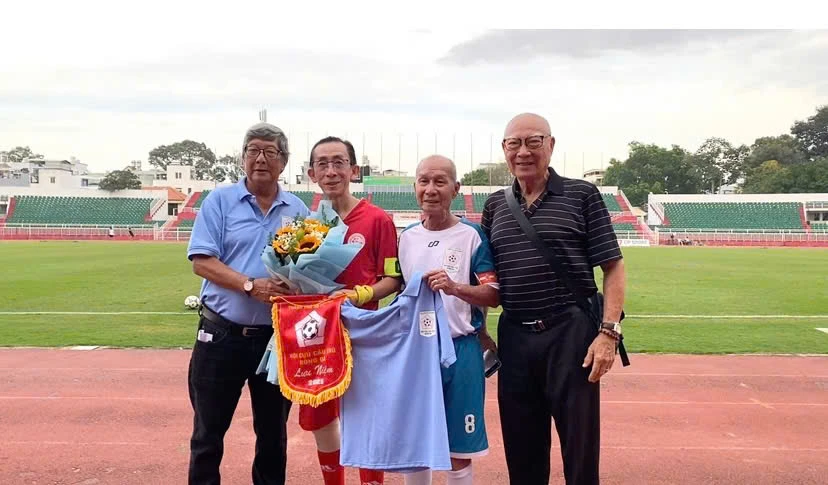 tet-am-ap-cho-cuu-cau-thu-tp-hcm (9).jpg