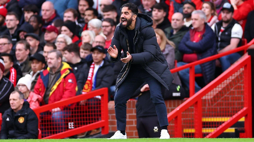 hlv-ruben-amorim-no-tung-bung-sau-chien-thang-nghet-tho-cua-mu (2).jpg