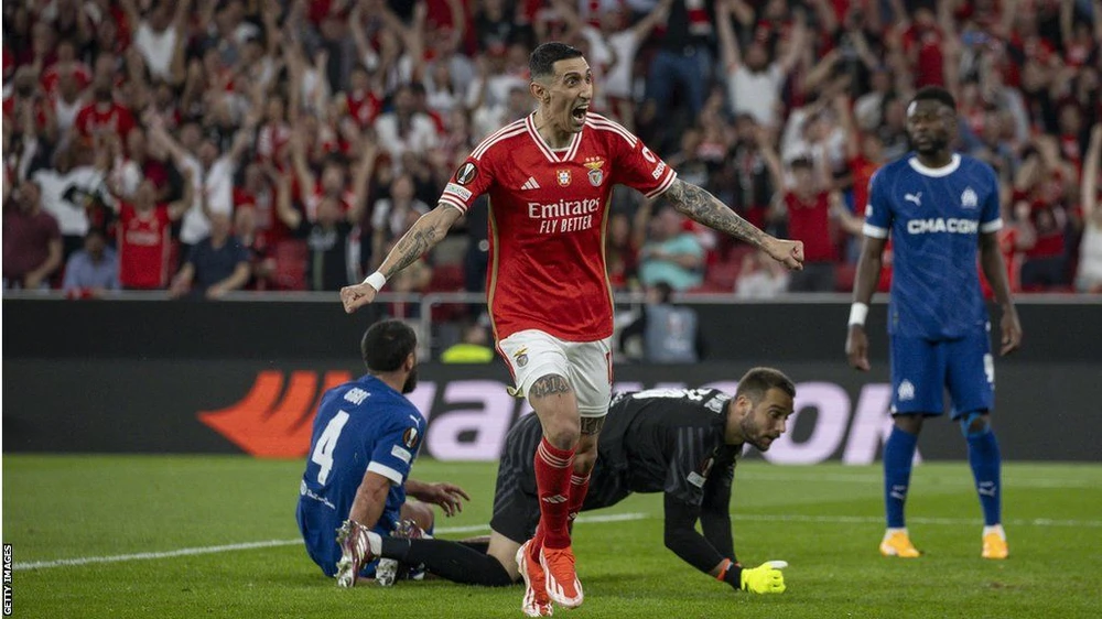 làng bóng Saudi Arabia