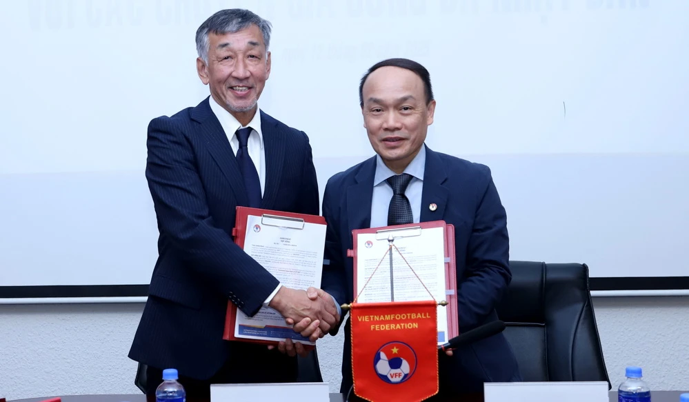 chuyên gia Nhật Bản