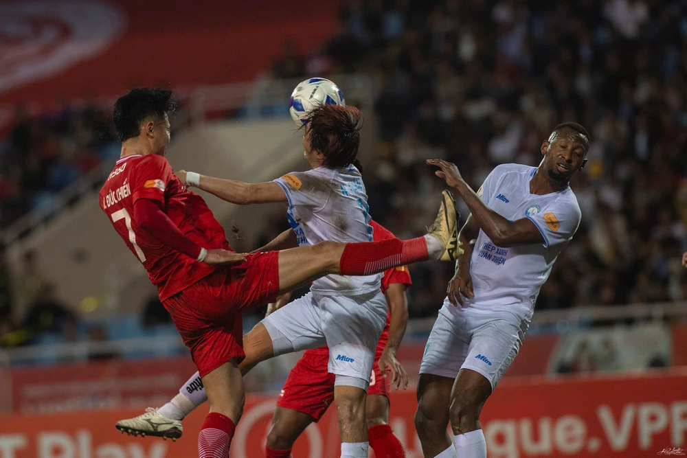 cuộc đua vô địch V-League