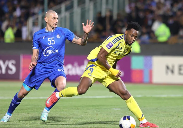 su-that-cau-chuyen-sieu-sao-ronaldo-so-bi-bat-o-iran-vi-ngoai-tinh (1).jpg