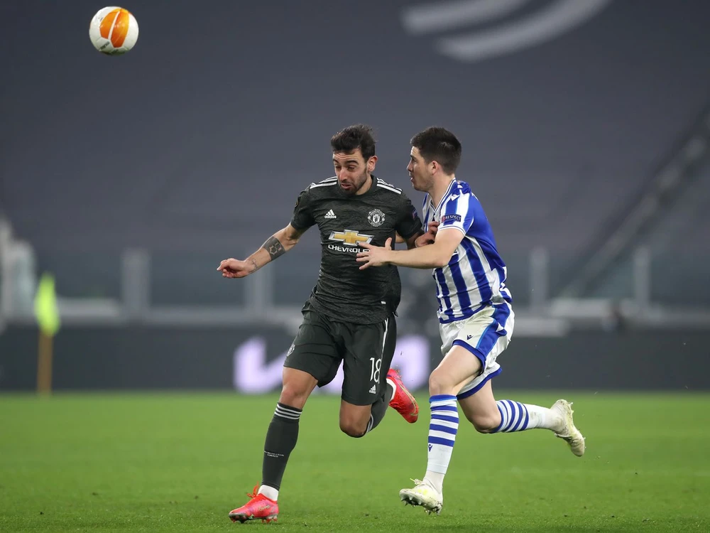 Man United không còn đường lùi