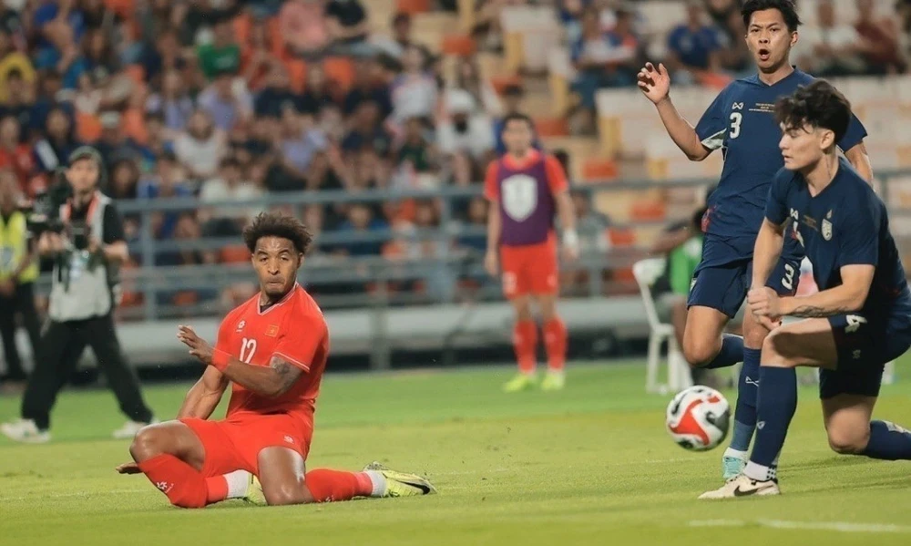 su-tro-lai-dang-kinh-ngac-cua-nguyen-xuan-son (1).png