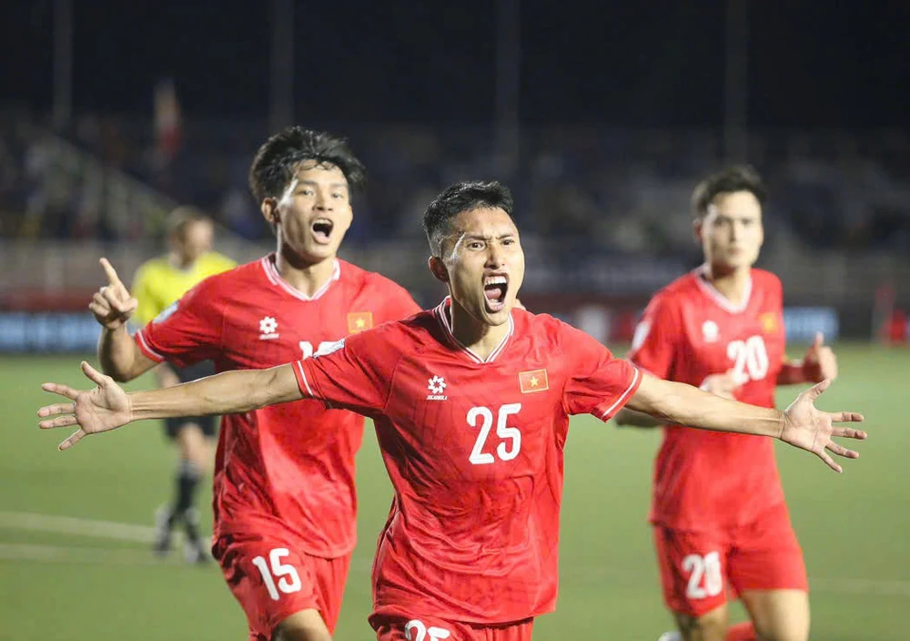 canh-tranh-gay-gat-o-doi-tuyen-viet-nam (2).jpg