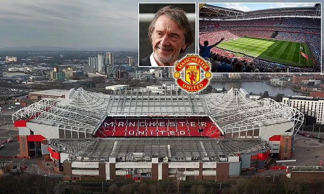 tranh-cai-du-doi-o-manchester-united-ve-thap-eiffel-cua-bong-da (1).png