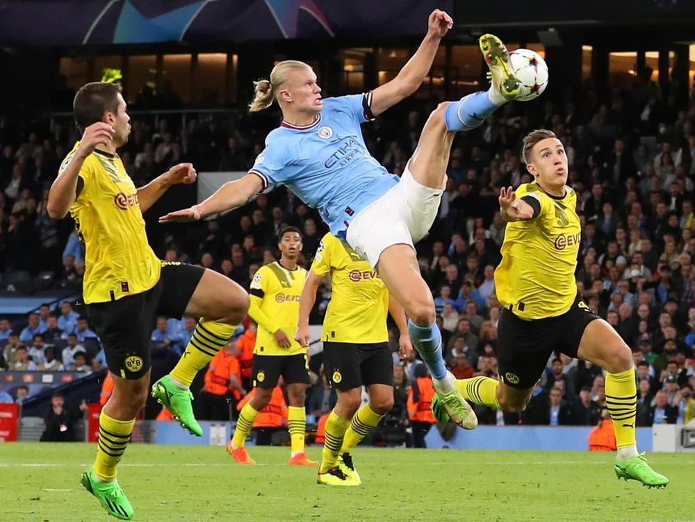 hlv-pep-guardiola-ca-ngoi-haaland-phi-thuong-nhu-messi (1).jpg