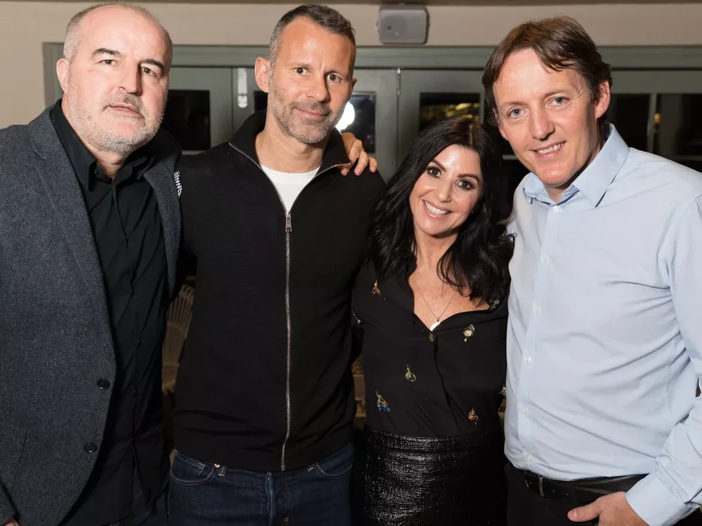 nha-hang-cua-ryan-giggs-pha-san-vi-no-khoan-tien-lon (2).png