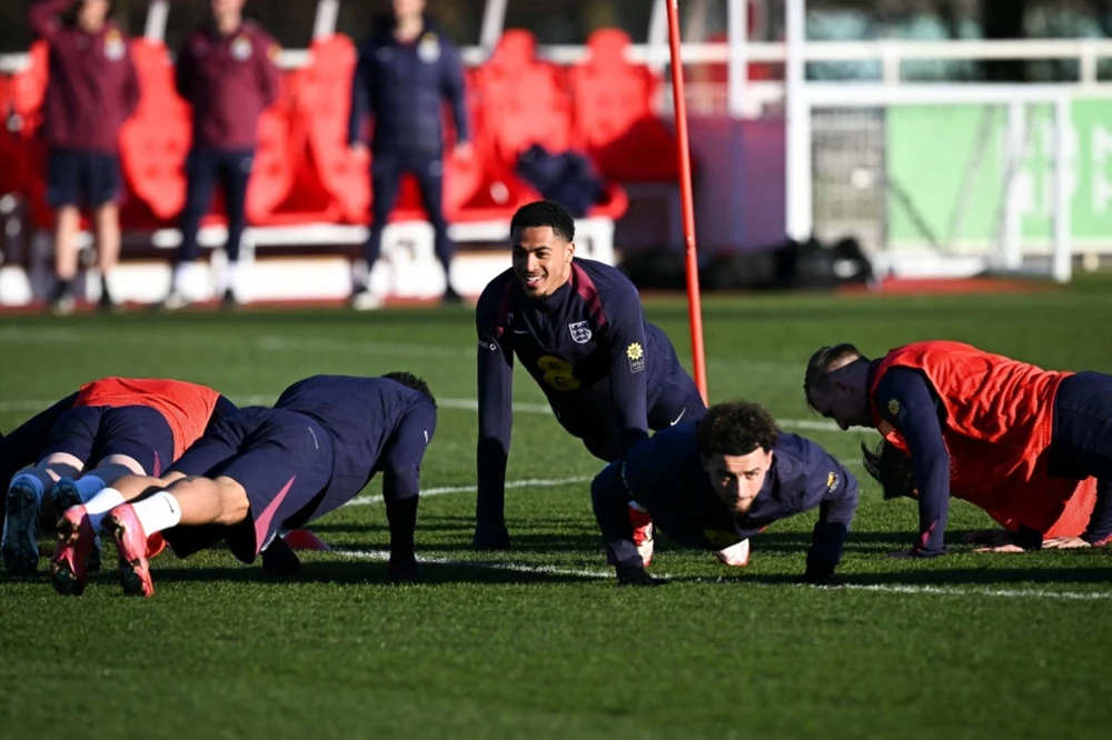 ky-nguyen-thomas-tuchel-o-doi-tuyen-anh-va-con-am-anh-chien-thang (2).jpg