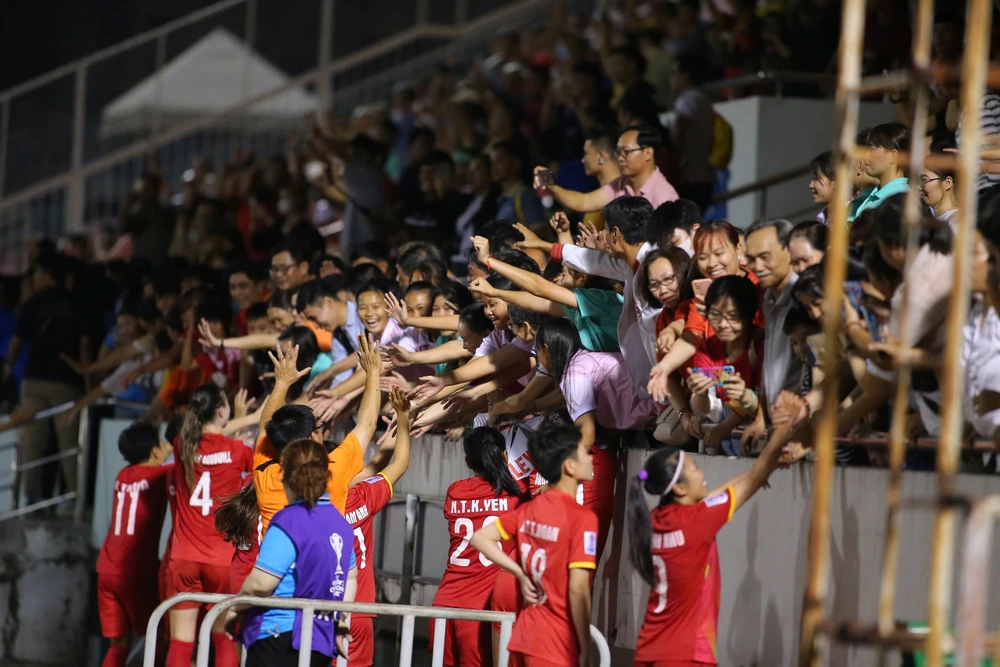 dang-sau-chien-tich-cua-tuyen-nu-tp-hcm (1).jpg