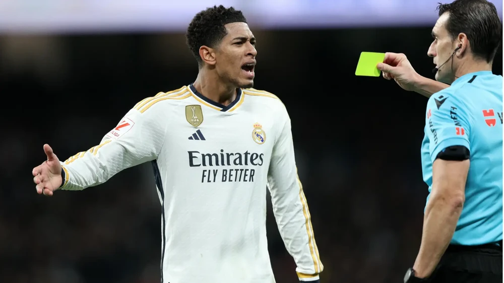 con-dao-hai-luoi-cua-bellingham-o-doi-tuyen-anh (5).png