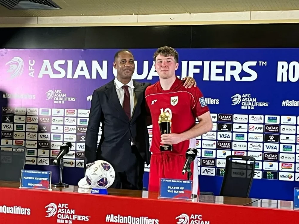 kluivert-khong-con-so-mat-ghe-o-doi-tuyen-indonesia (1).png