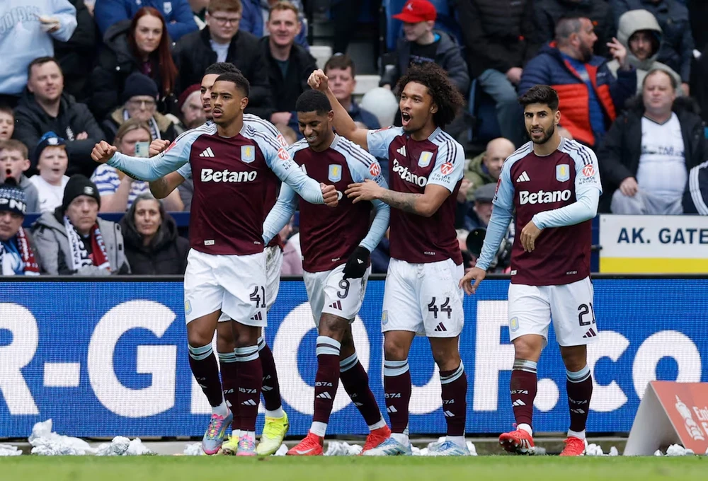 Tiền đạo Rashford