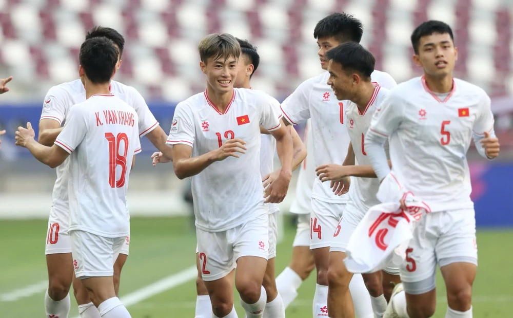 bui-vi-hao-chan-thuong-nang-noi-lo-lon-cua-u-22-viet-nam-va-giai-phap-cua-thay-kim (3).jpg