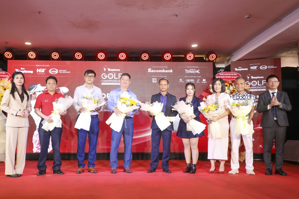 hanh-trinh-nhan-van-cua-giai-tien-phong-golf-championship-non-song-mot-dai (6).JPG