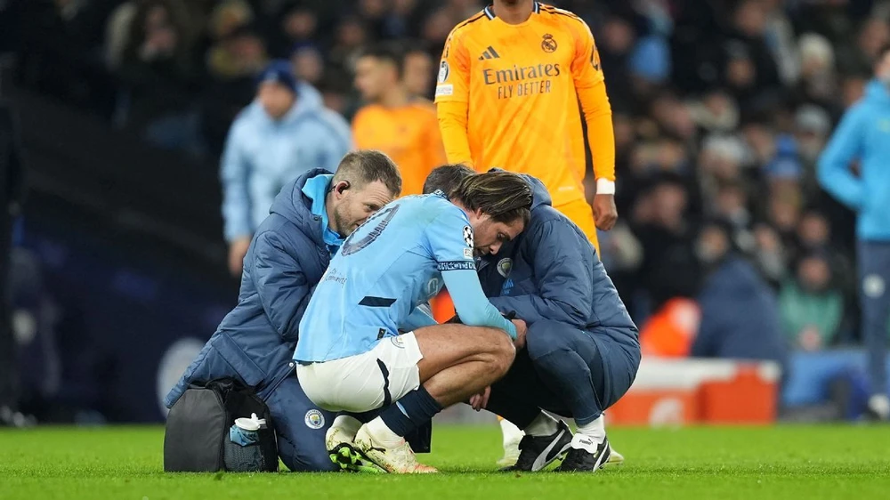 ngoi-sao-grealish-khien-3-dong-doi-o-man-city-gap-nguy-hiem (1).jpg