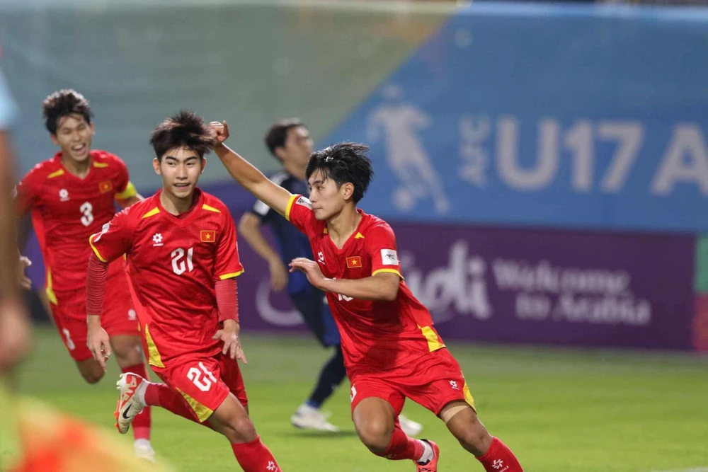 doi-tuyen-u-17-viet-nam-tu-quyet-ve-choi-world-cup (3).jpg
