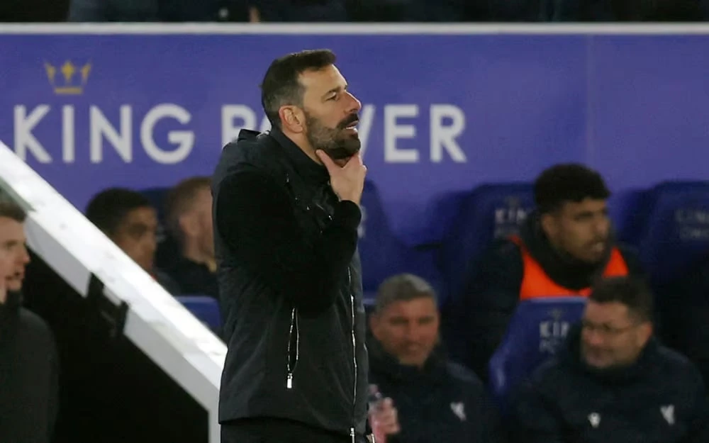 leicester-city-lap-ky-luc-buon-mo-rong-cua-xuong-hang (3).jpg