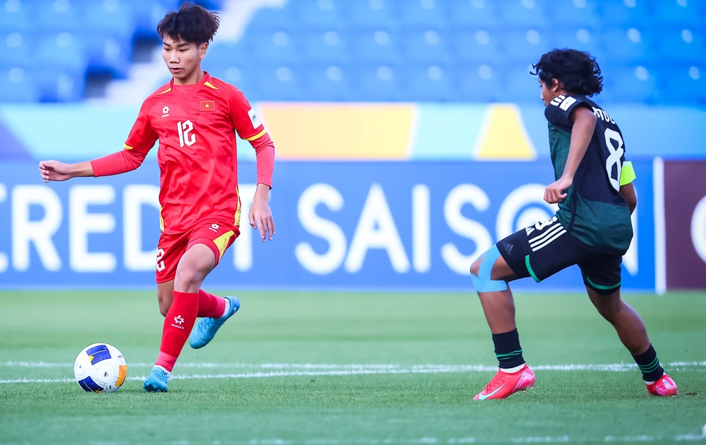 doi-tuyen-u-17-viet-nam-va-cuoc-choi-moi-chi-bat-dau (1).jpg