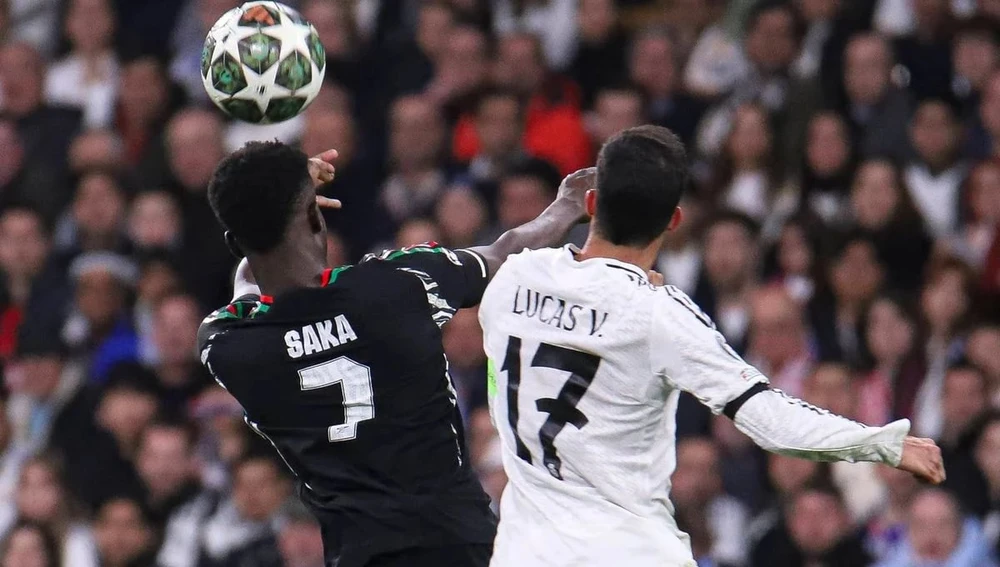 hlv-arteta-tiet-lo-cuoc-dien-thoai-bi-an-cho-nguon-cam-hung-pep-guardiola-de-thang-real (3).jpg