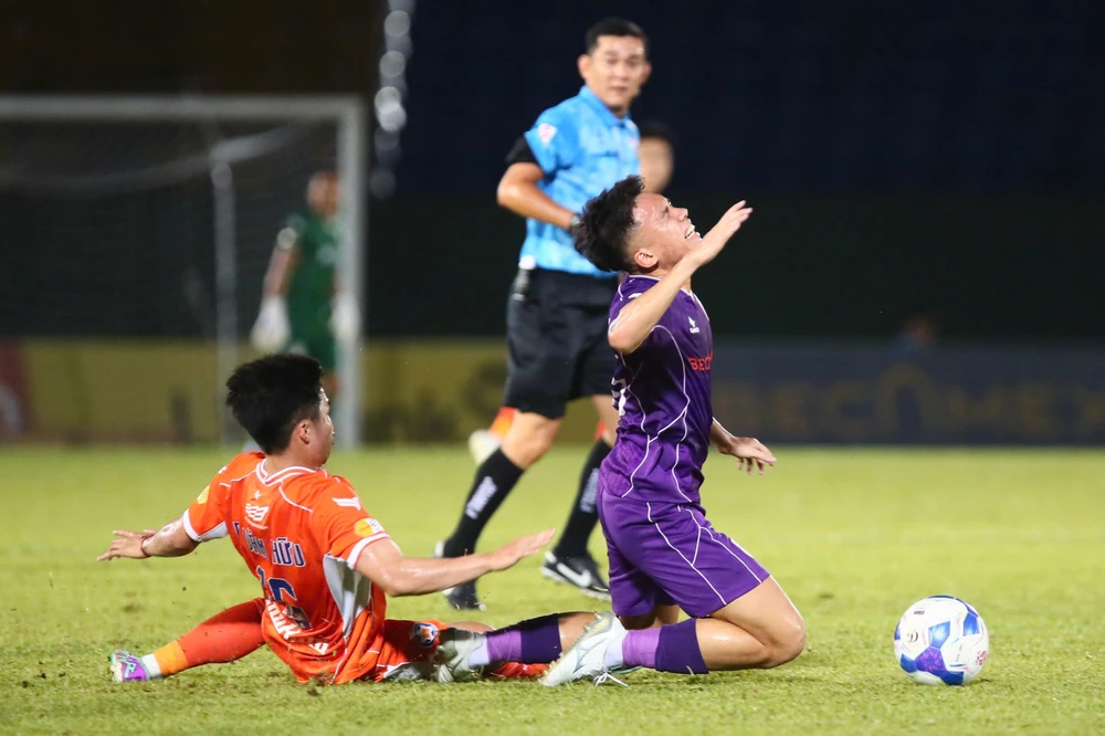 b-binh-duong-lai-thay-tuong-phan-noi-cua-tang-bang-chim (1).jpg