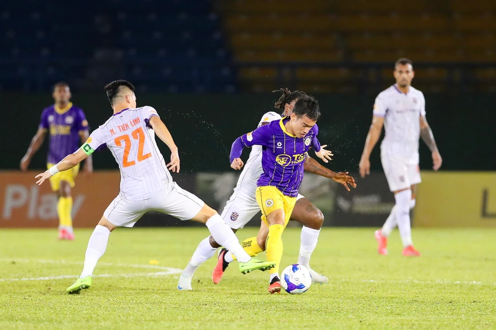 b-binh-duong-lai-thay-tuong-phan-noi-cua-tang-bang-chim (3).jpg