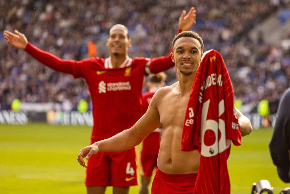 Nhà vô địch Liverpool